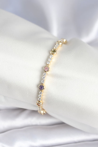 Pirinç Gold Renk Zirkon Taşlı Kadın Bileklik - BB7971