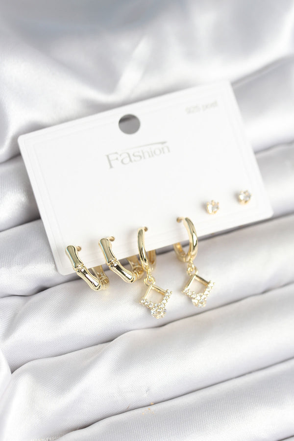 BKP11260 - Pirinç Gold Renk 925 Ayar Gümüş Çivili Kadın Küpe Seti