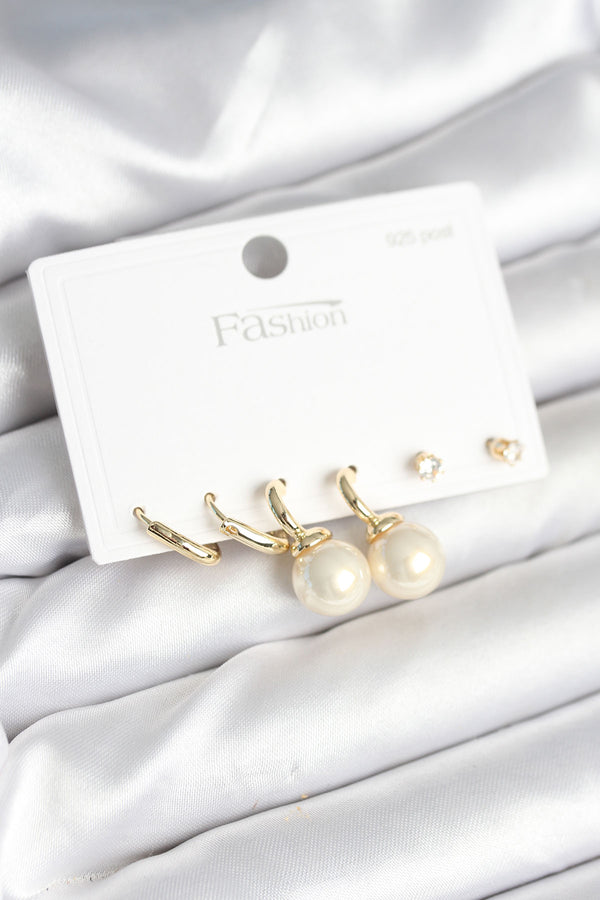 BKP11269 - Gold Renk Pirinç 925 Ayar Gümüş Çivili Kadın Küpe Seti