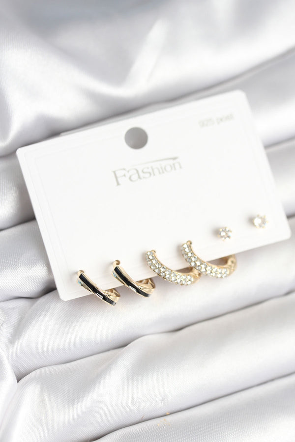 BKP11270 - Gold Renk Pirinç Zirkon Taşlı 925 Ayar Gümüş Çivili Kadın Küpe Seti