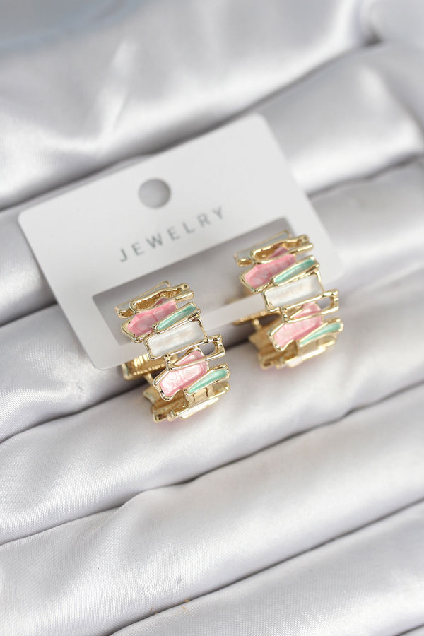 BKP11311 - Mineli Karışık Renkli Gold Pirinç Kadın Küpe