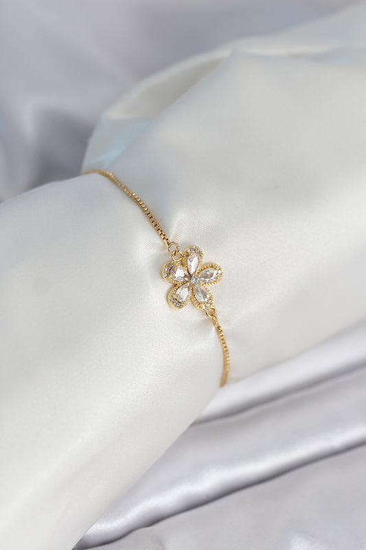 BB8011 - Çiçek Model Asansörlü Gold Renk Kadın Bileklik