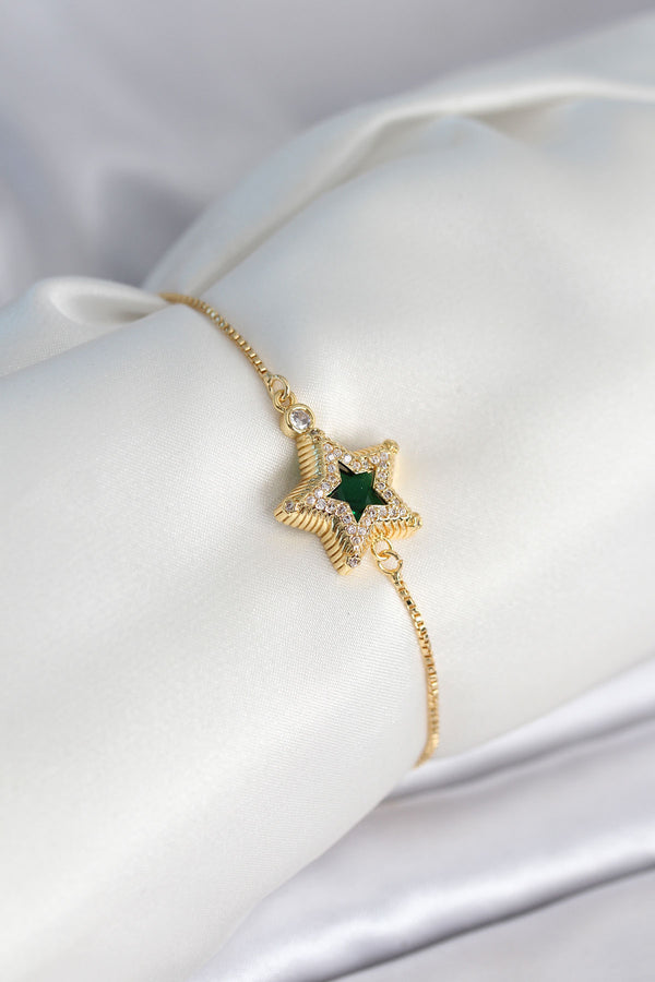 BB8013 - Yıldız Model Asansörlü Gold Renk Kadın Bileklik