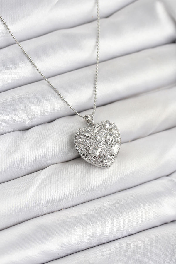 BKO10625 - 316L Çelik Zincir Gümüş Zirkon Taşlı Kalpli Kadın Kolye