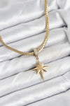 BKO10627 - 316L Çelik Zincir Gold Renk Kutup Yıldızı Model Kadın Kolye