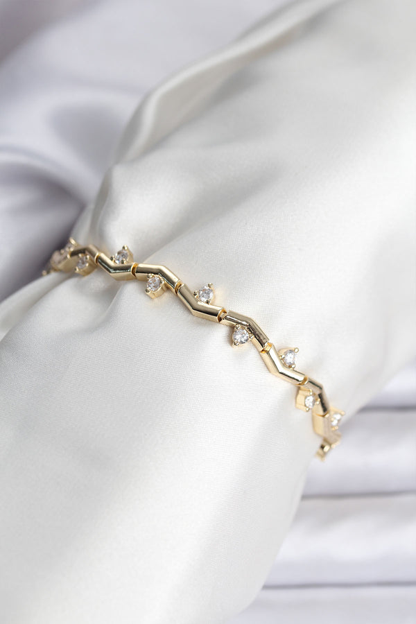 BB8080 - Zikzak Model Pirinç Gold Renk Bileklik