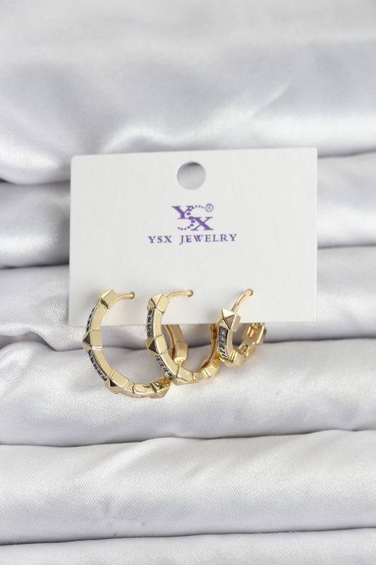 BKP11342 - Gold Renk Zirkon Taşlı Kadın Küpe