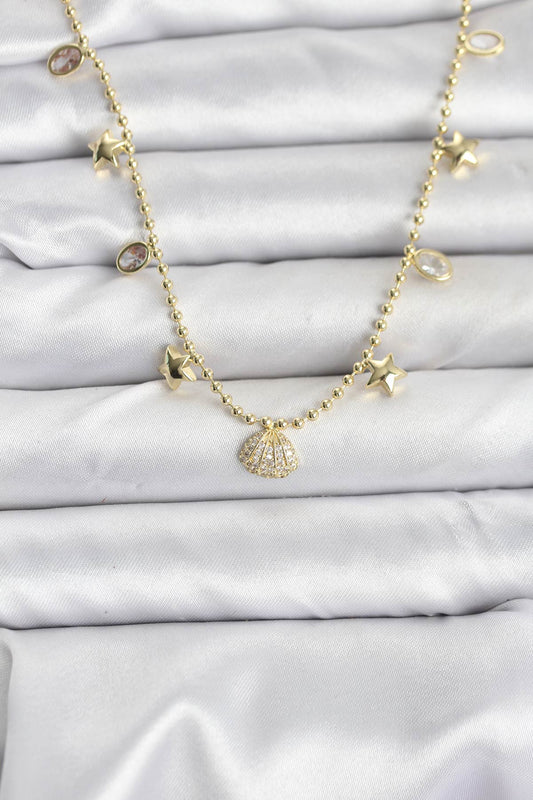 BKO10646 - Pirinç Gold Renk Zirkon Taşlı Deniz Kabuğu Model Kadın Kolye