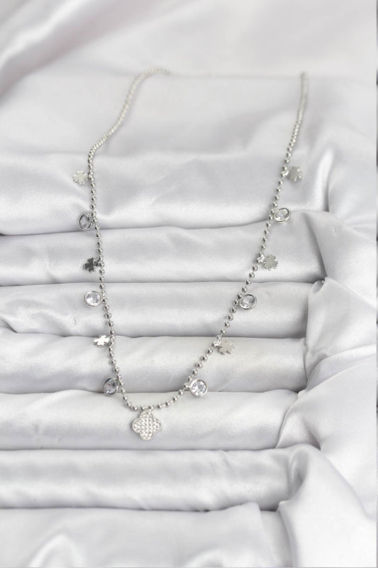 BKO10651 - Pirinç Gümüş Renk Yonca Model Kadın Kolye