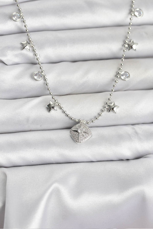 BKO10657 - Pirinç Gümüş Renk Zirkon Taşlı Kutup Yıldızı Model Kadın Kolye