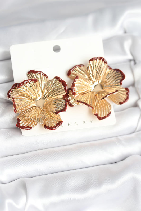 BKP11366 - Pirinç Gold Renk Bordo Renk Detaylı Lotus Kadın Küpe