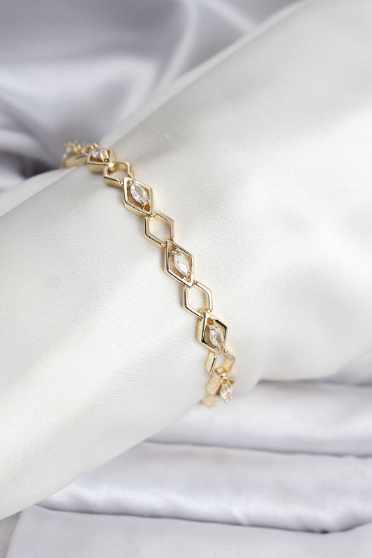 BB8115 - 14K Gold Renk Kaplama Baklava Dilim Model Kadın Bileklik