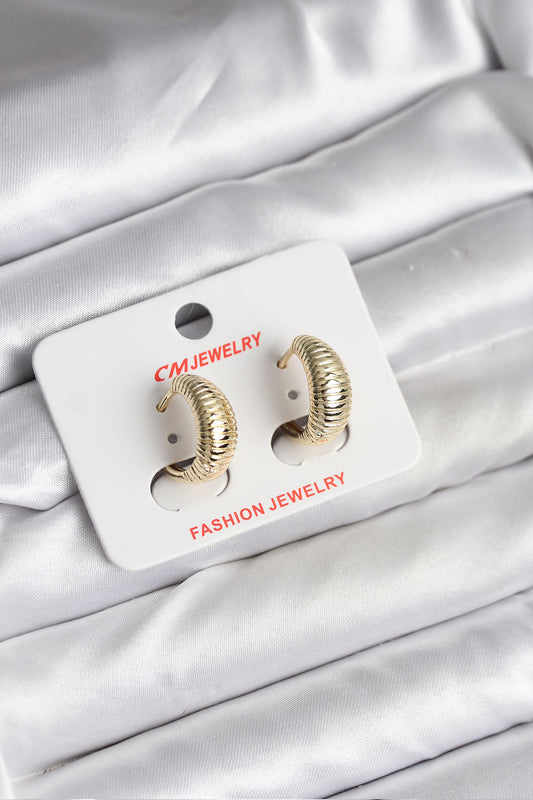 BKP11429 - 14K Gold Renk Kaplama CM Kadın Küpe