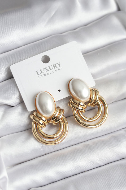 BKP11438 - Pirinç Gold Renk İncili Vintage Kadın Küpe