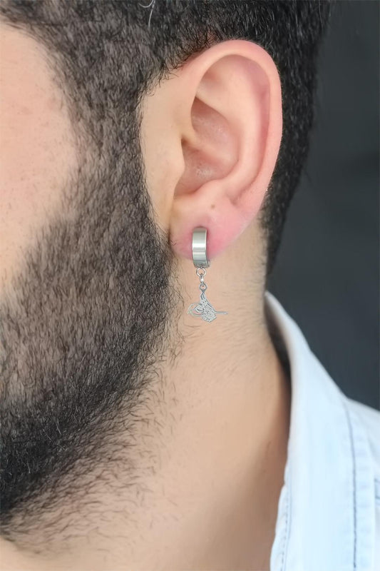 EKP117 - Silver Renk Kaplama Osmanlı Tuğra Figürlü Kıstırmalı Çelik Erkek Küpe