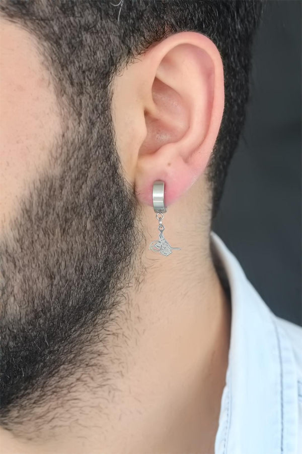 EKP117 - Silver Renk Kaplama Osmanlı Tuğra Figürlü Kıstırmalı Çelik Erkek Küpe